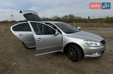 Лифтбек Skoda Octavia 2012 в 