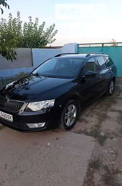 Універсал Skoda Octavia 2015 в Миколаєві