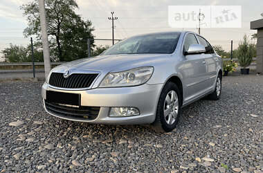 Ліфтбек Skoda Octavia 2009 в Хусті