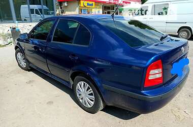 Лифтбек Skoda Octavia 2006 в Городке