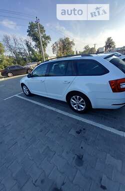 Универсал Skoda Octavia 2018 в Киеве