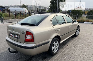 Лифтбек Skoda Octavia 2005 в Сумах