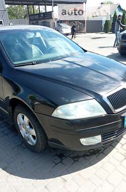 Лифтбек Skoda Octavia 2005 в Новомосковске