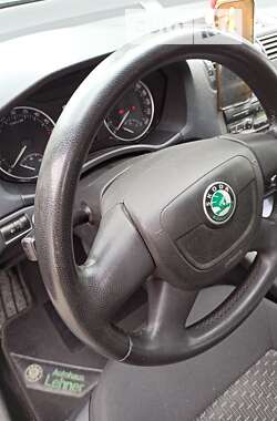 Универсал Skoda Octavia 2010 в Звягеле