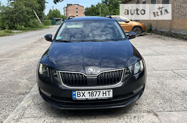 Универсал Skoda Octavia 2019 в Староконстантинове