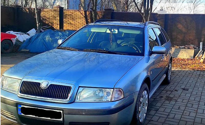 Універсал Skoda Octavia 2003 в Новомосковську