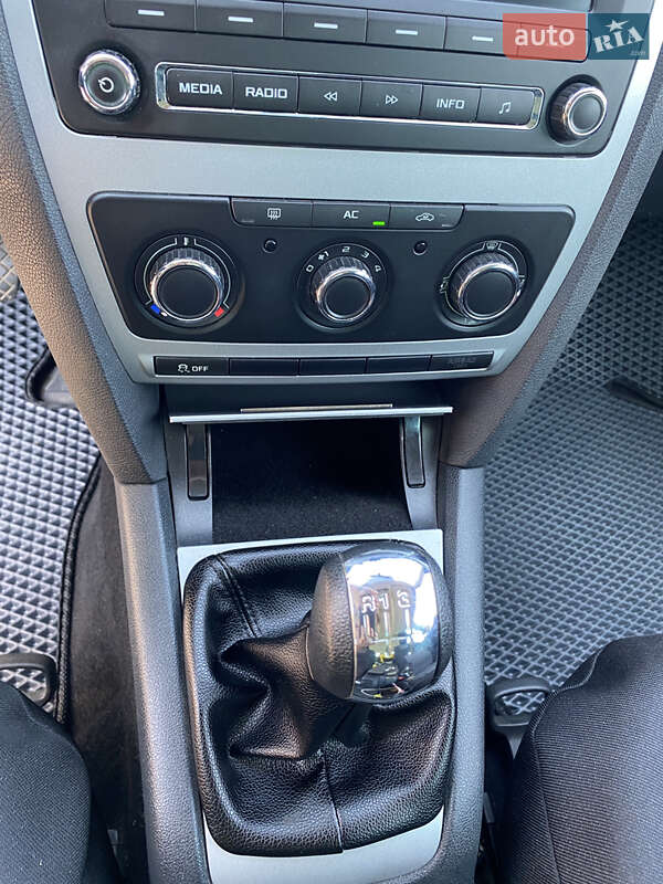 Універсал Skoda Octavia 2013 в Луцьку фото 23 Універсал Skoda Octavia 2013 в Луцьку