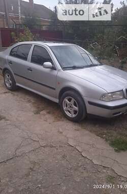 Лифтбек Skoda Octavia 1997 в Каменец-Подольском