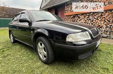 Лифтбек Skoda Octavia 2004 в Львове