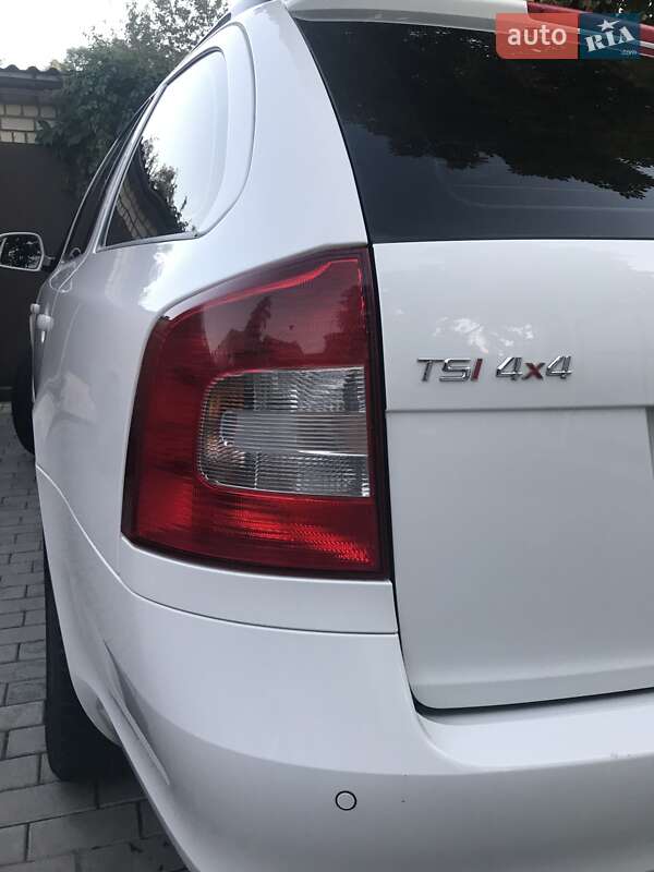 Універсал Skoda Octavia 2012 в Харкові