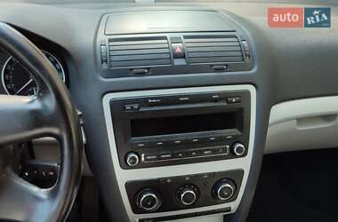 Универсал Skoda Octavia 2010 в 
