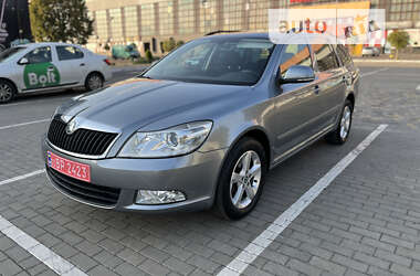 Універсал Skoda Octavia 2013 в Луцьку