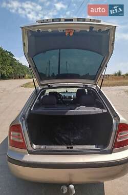 Универсал Skoda Octavia 2005 в Умани