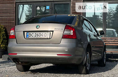 Лифтбек Skoda Octavia 2009 в Львове