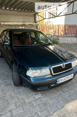 Ліфтбек Skoda Octavia 1999 в Тернополі