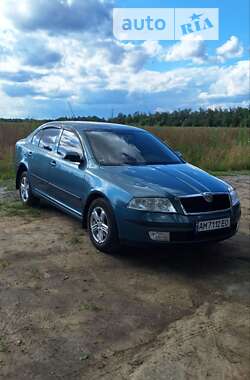 Лифтбек Skoda Octavia 2004 в Житомире