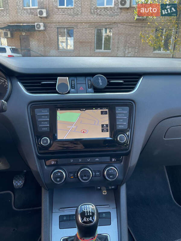 Універсал Skoda Octavia 2015 в Кривому Розі
