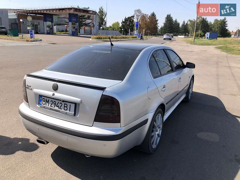 Лифтбек Skoda Octavia 2006 в Бурыни