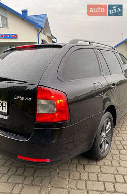 Универсал Skoda Octavia 2009 в Львове