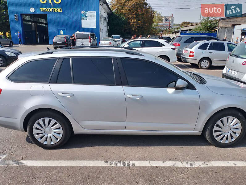 Універсал Skoda Octavia 2013 в Стрию