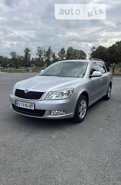 Універсал Skoda Octavia 2010 в Любарі