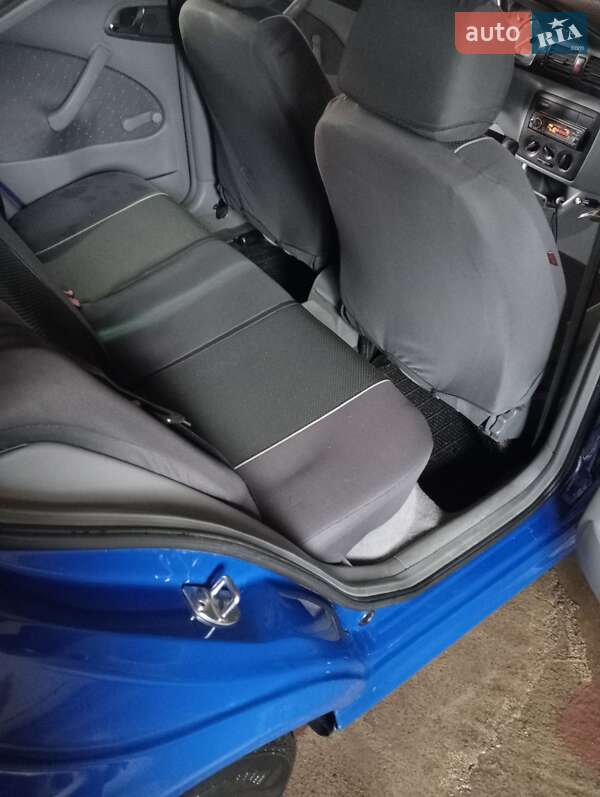 Лифтбек Skoda Octavia 2003 в Дубровице