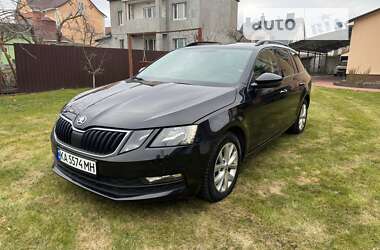 Универсал Skoda Octavia 2018 в Киеве