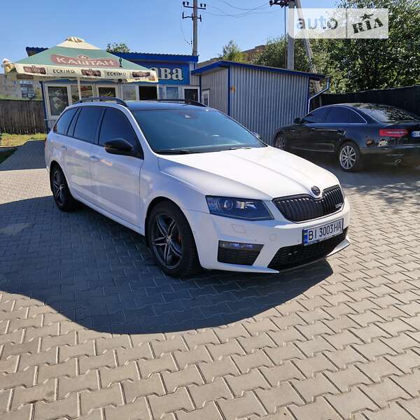 Універсал Skoda Octavia 2013 в Гадячі