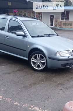 Универсал Skoda Octavia 2004 в Тарутине