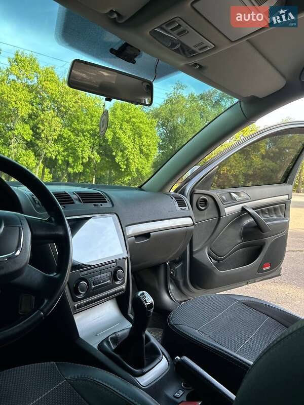 Універсал Skoda Octavia 2012 в Кропивницькому