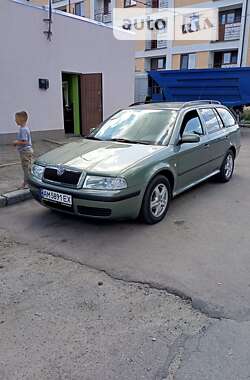 Універсал Skoda Octavia 2003 в Житомирі