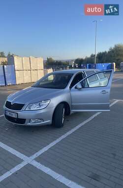 Универсал Skoda Octavia 2011 в Дрогобыче