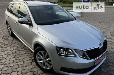 Універсал Skoda Octavia 2019 в Ковелі