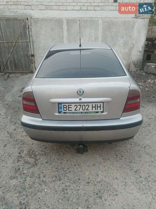 Лифтбек Skoda Octavia 1999 в Новомосковске