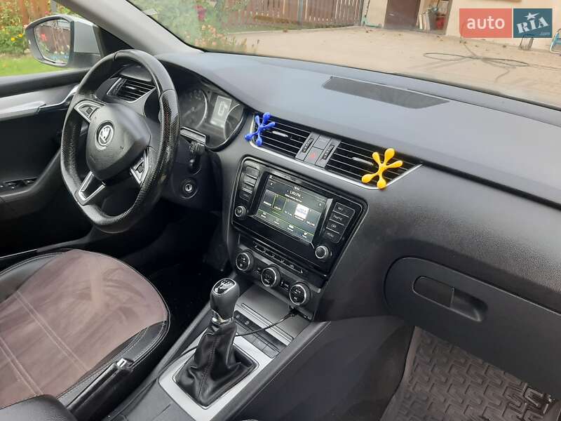 Универсал Skoda Octavia 2015 в Львове фото 2 Универсал Skoda Octavia 2015 в Львове