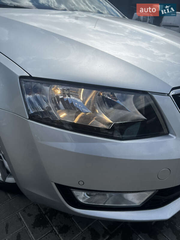 Універсал Skoda Octavia 2016 в Сарнах