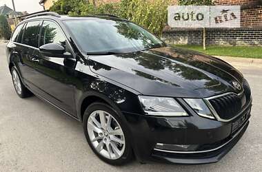 Универсал Skoda Octavia 2018 в Киеве