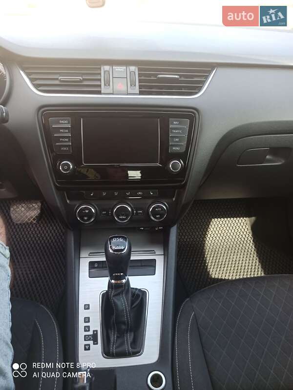 Универсал Skoda Octavia 2015 в Николаеве