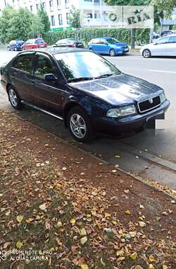 Лифтбек Skoda Octavia 2000 в Львове