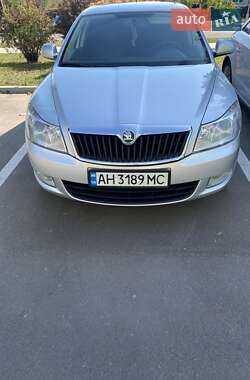 Лифтбек Skoda Octavia 2010 в 