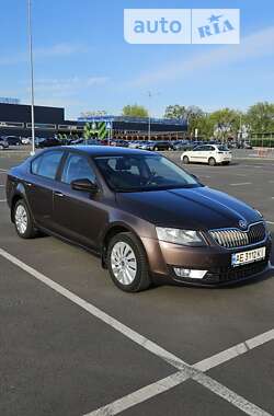 Ліфтбек Skoda Octavia 2014 в Дніпрі