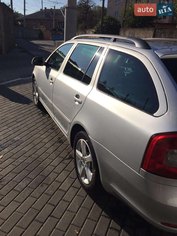 Універсал Skoda Octavia 2010 в Вінниці