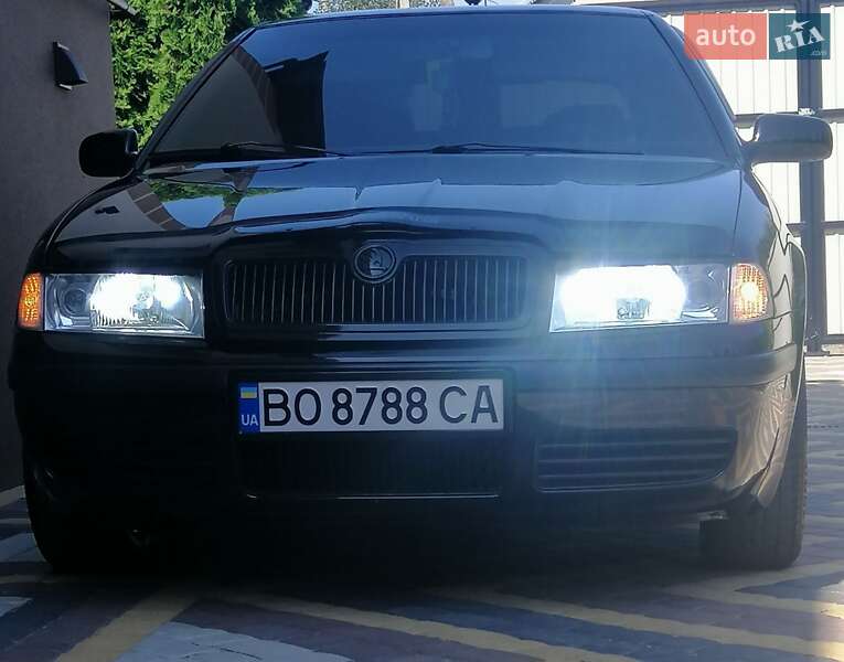 Лифтбек Skoda Octavia 2002 в Тернополе