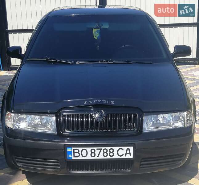 Лифтбек Skoda Octavia 2002 в Тернополе