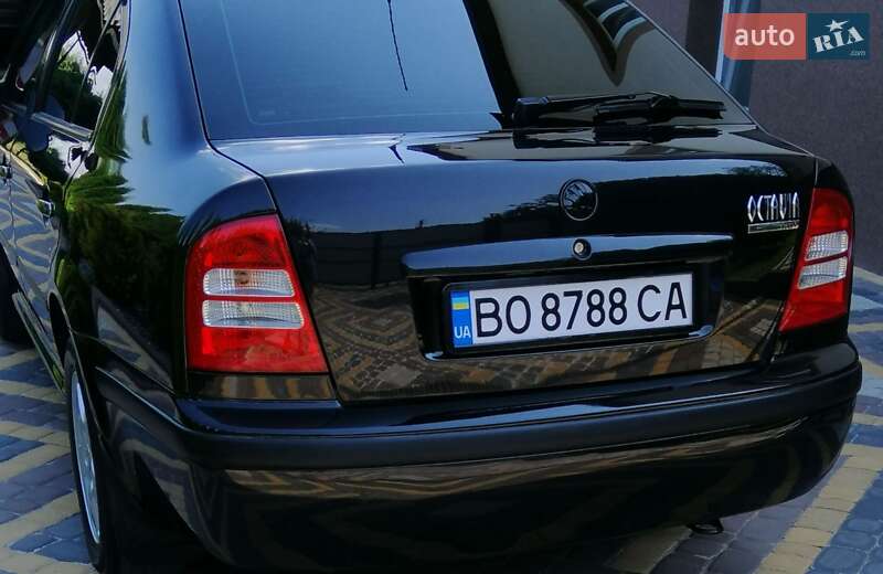 Лифтбек Skoda Octavia 2002 в Тернополе