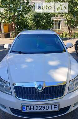 Универсал Skoda Octavia 2012 в Черноморске