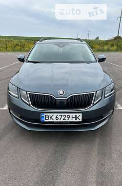 Універсал Skoda Octavia 2017 в Рівному