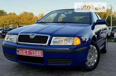 Ліфтбек Skoda Octavia 2006 в Лубнах