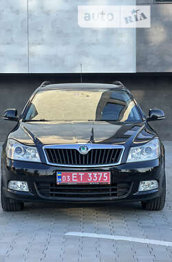 Універсал Skoda Octavia 2012 в Дубні