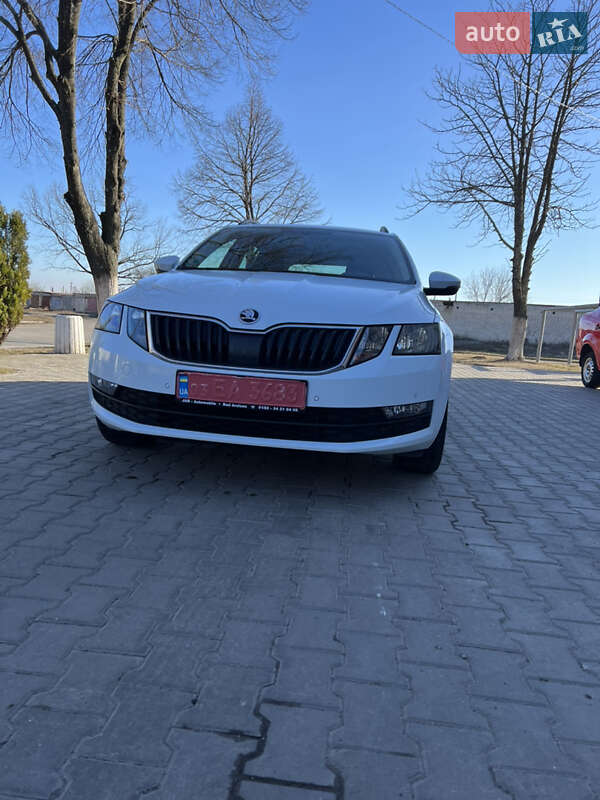 Универсал Skoda Octavia 2017 в Лозовой